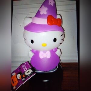 NWT TikTok Viral Halloween 🎃 Hello Kitty LED Witch Light 🧙‍♀️ 💜